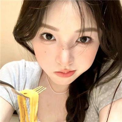 鞋子上的光
